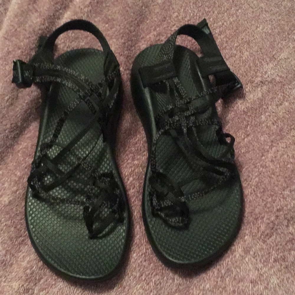 Black Chaco With Toe Loop Size 10w - image 1